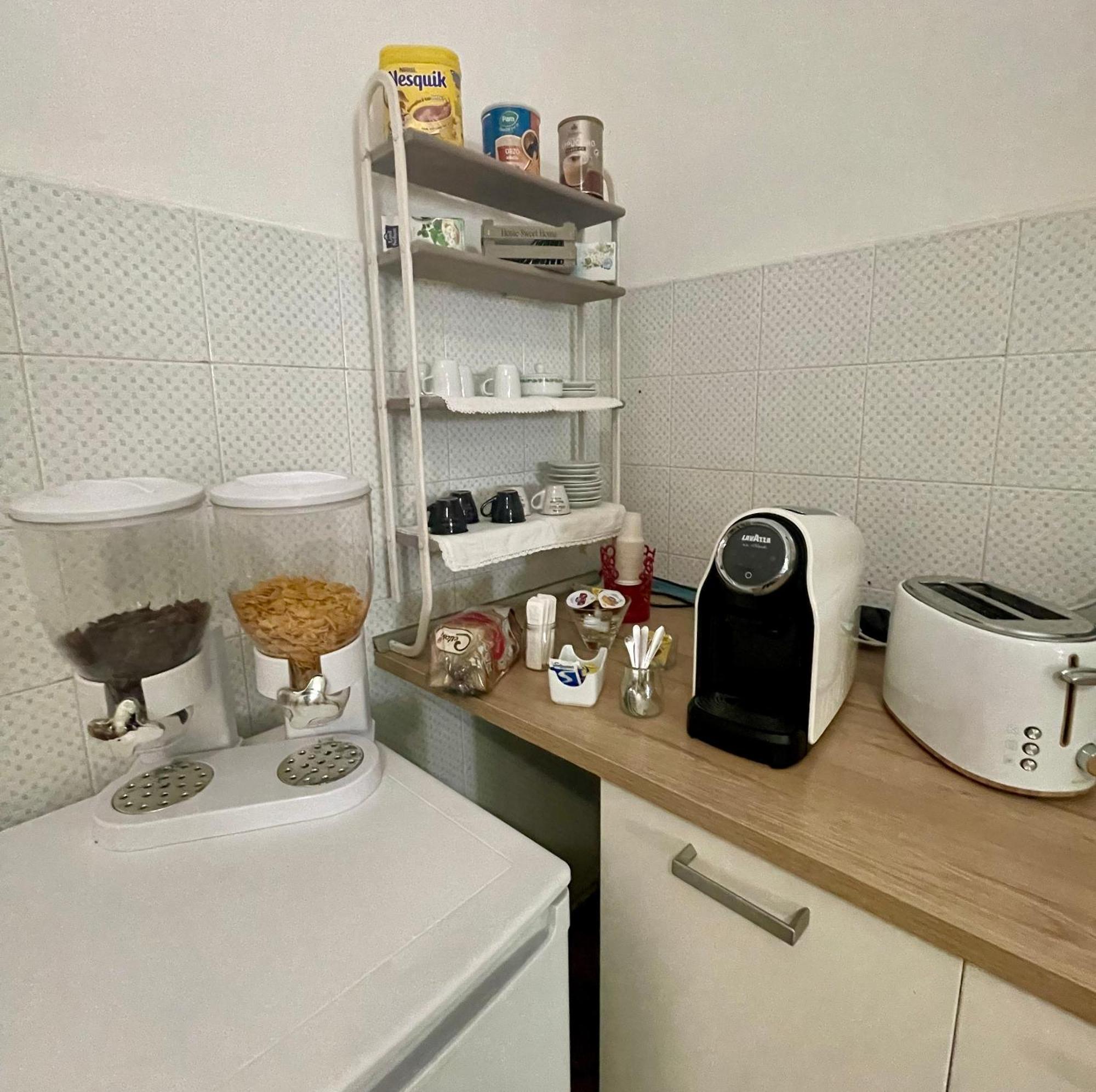 La Magnolia Bed & Breakfast Livorno Exterior photo