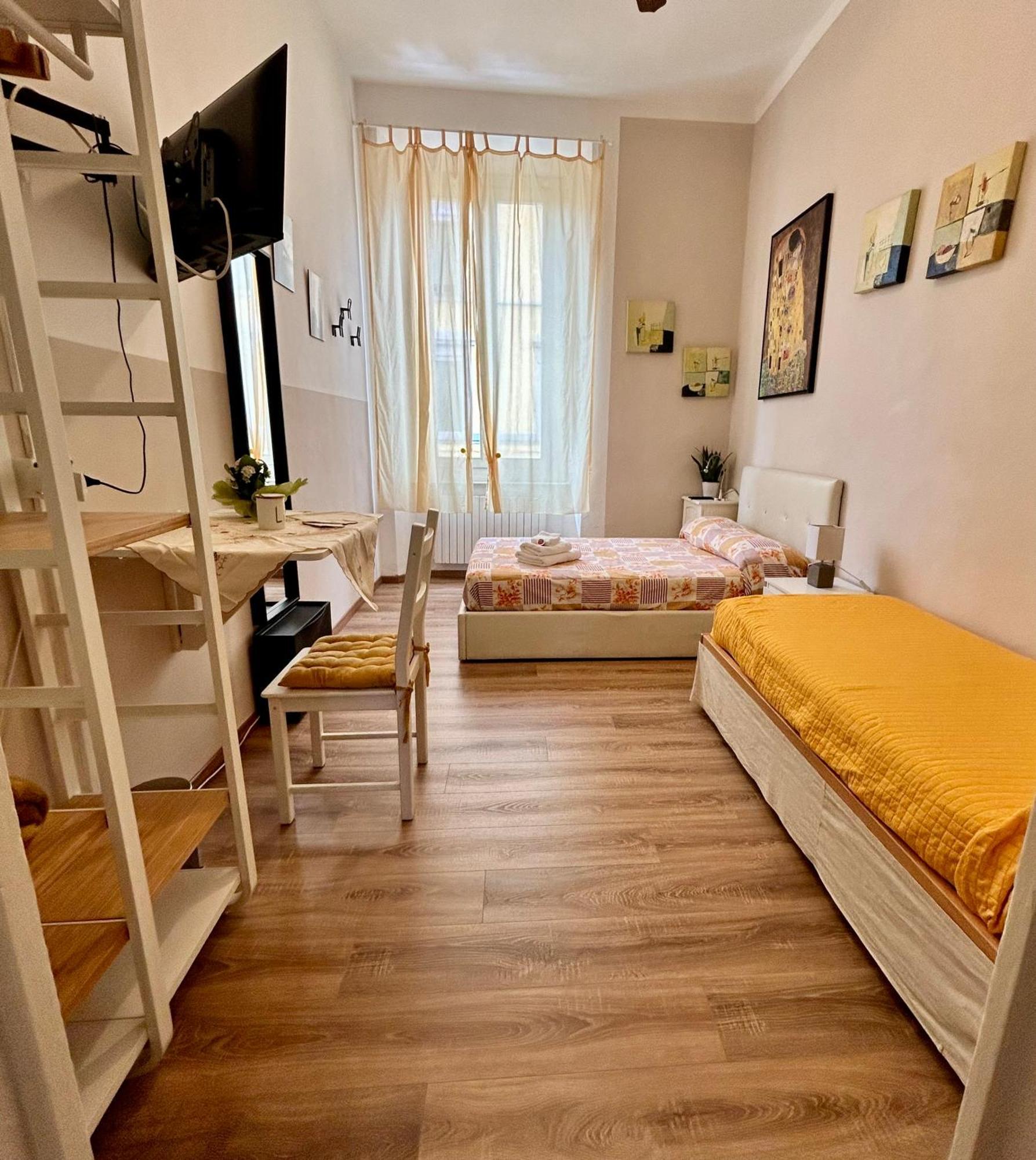 La Magnolia Bed & Breakfast Livorno Exterior photo